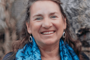 Image of Elektra Coach Beth Braun